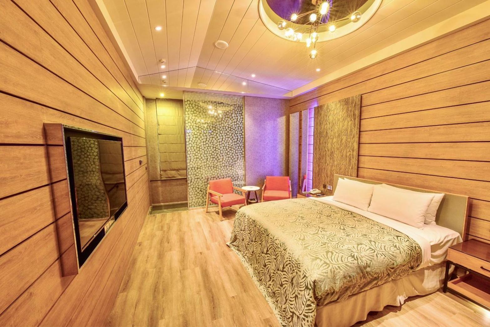 Luv U Motel Kaohsiung Eksteriør bilde